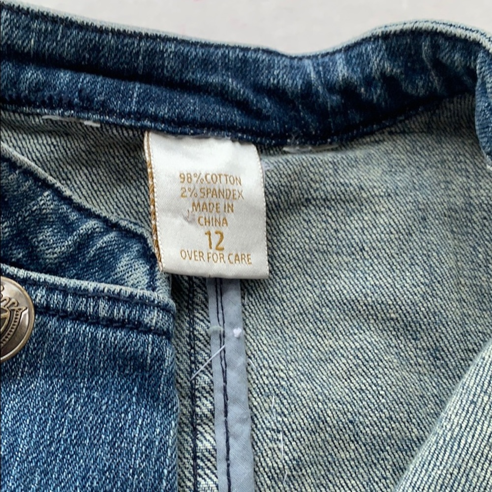 Hello - Picture 2 of 3